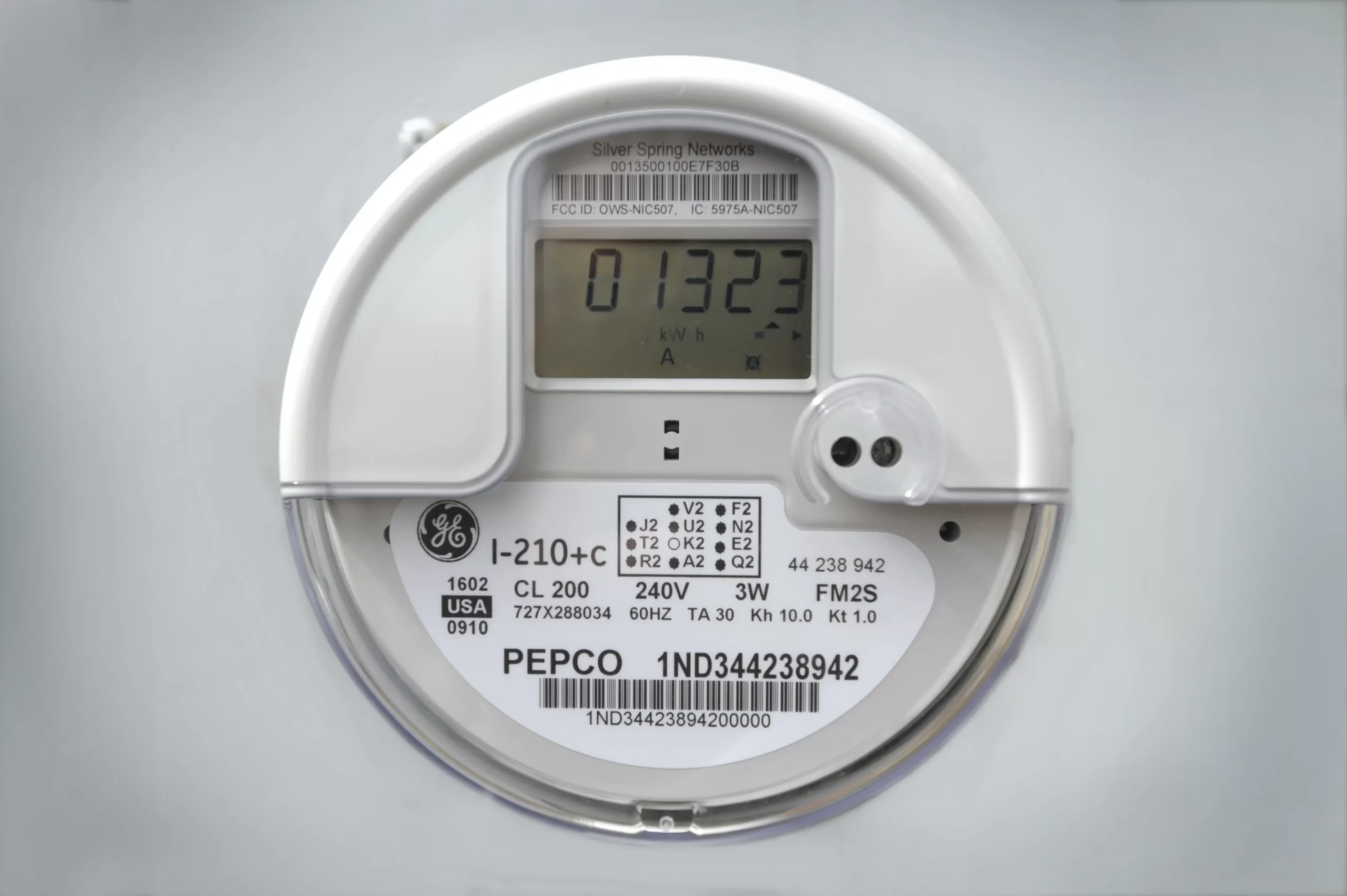 smart green tips, green tips, How to Use a Smart Meter to Save on Your Electricity Usage,, Green Living
